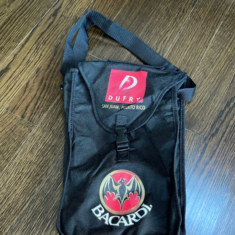 BACARDI. vintage 2 bottle tote with Bacardi bat logo